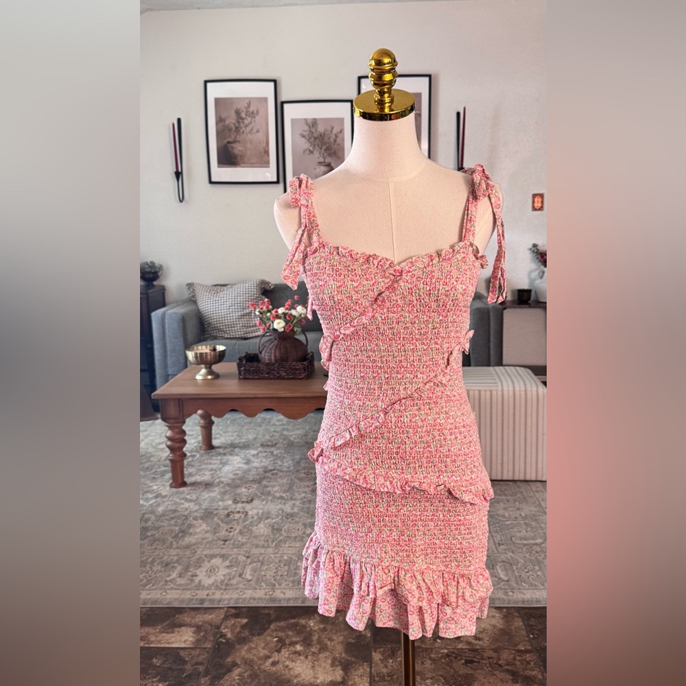 Storia Pink Ruffle Mini Dress